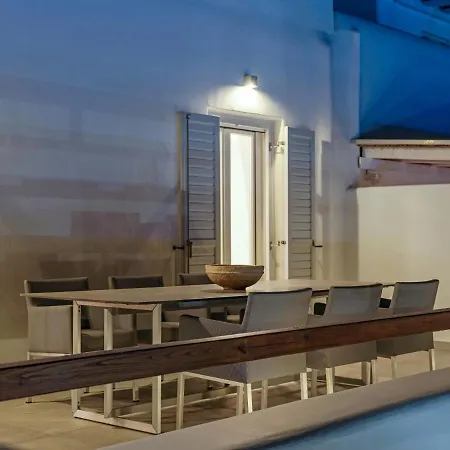 Secret Island * Тоурлос