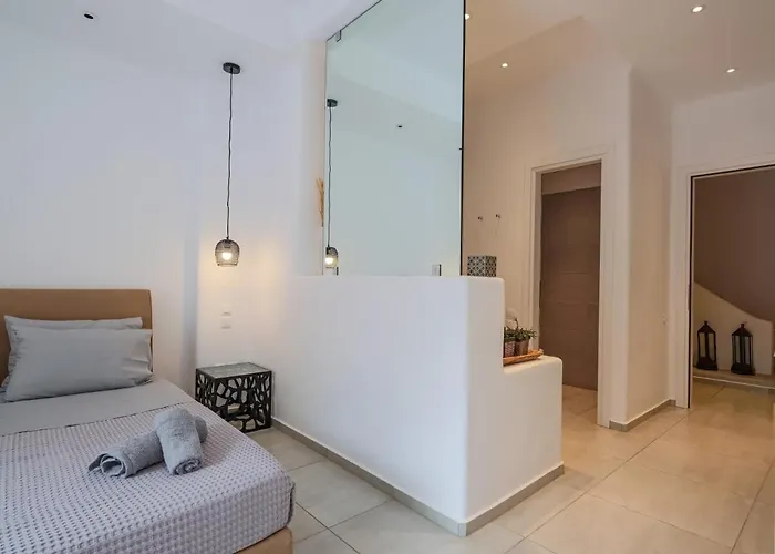 Secret Island Villa *